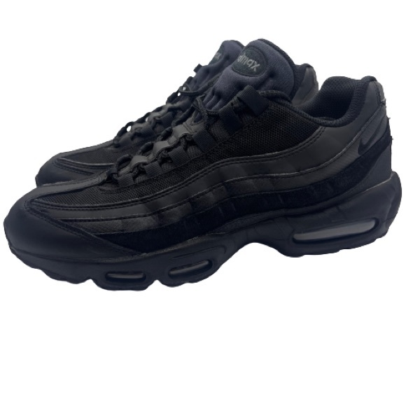 Men’s Nike Air Max 95 Essential - Picture 2 of 9